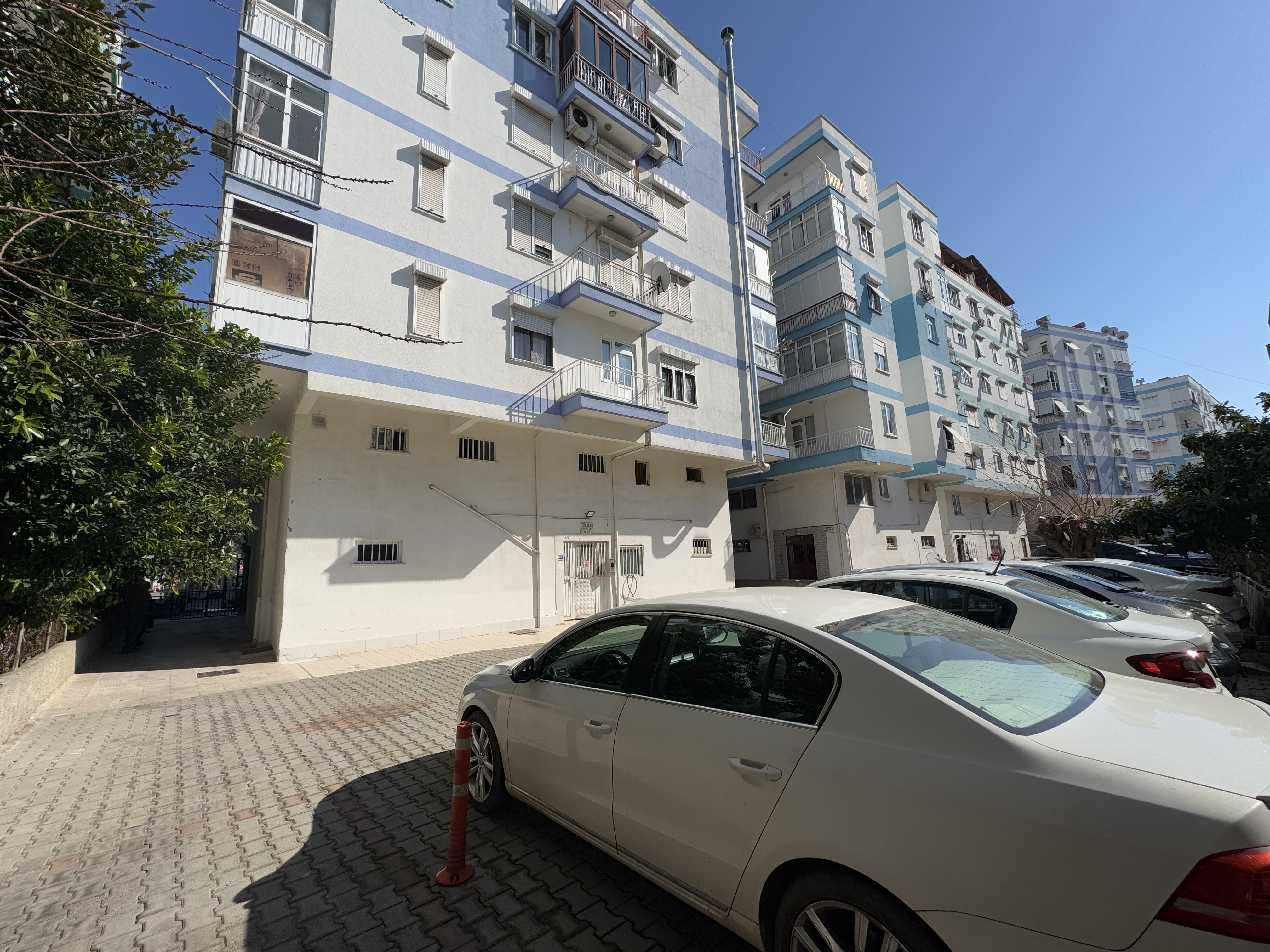  MEVLANA PETROL KARŞISI ASANSÖRLÜ 2+1 KİRALIK DAİRE