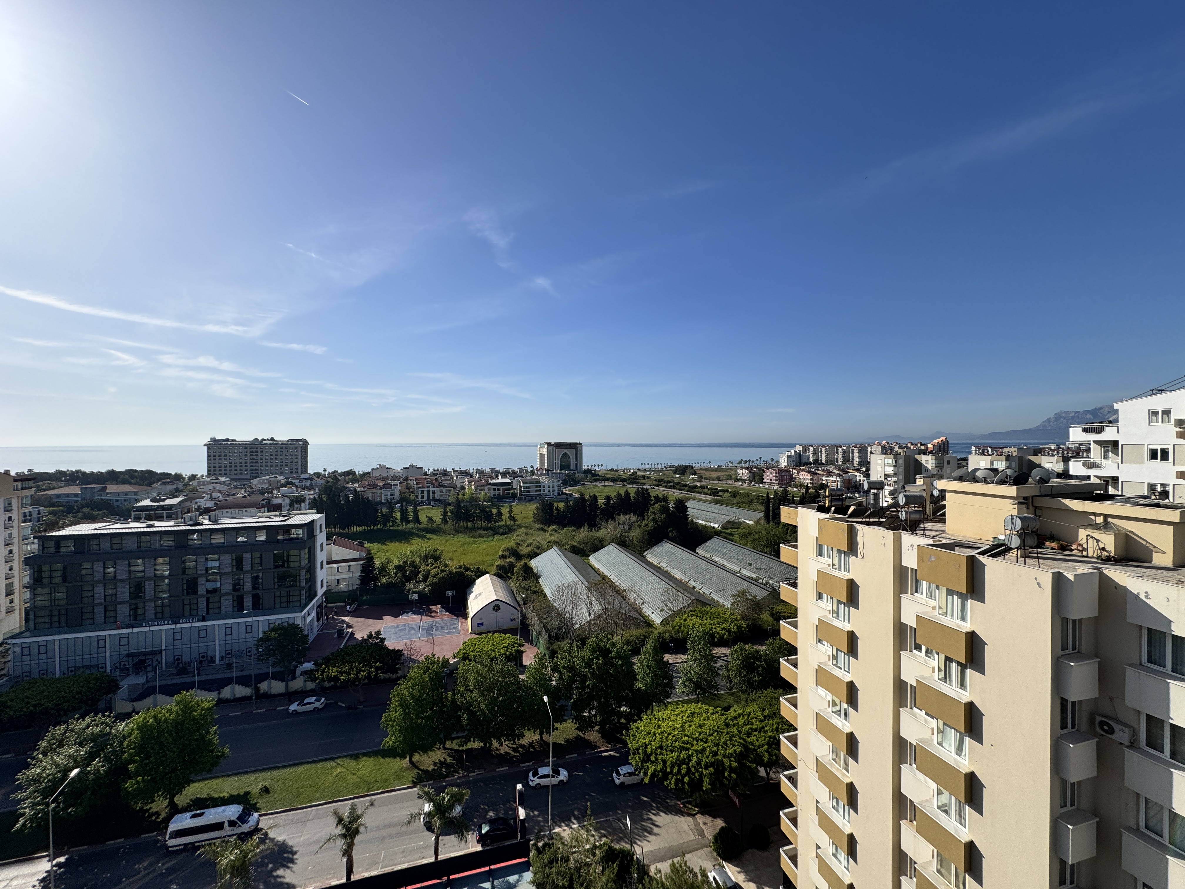 GÜRSU MAHALLESİNDE FULL DENİZ MANZARALI 5+1 LÜKS DUBLEKS DAİRE